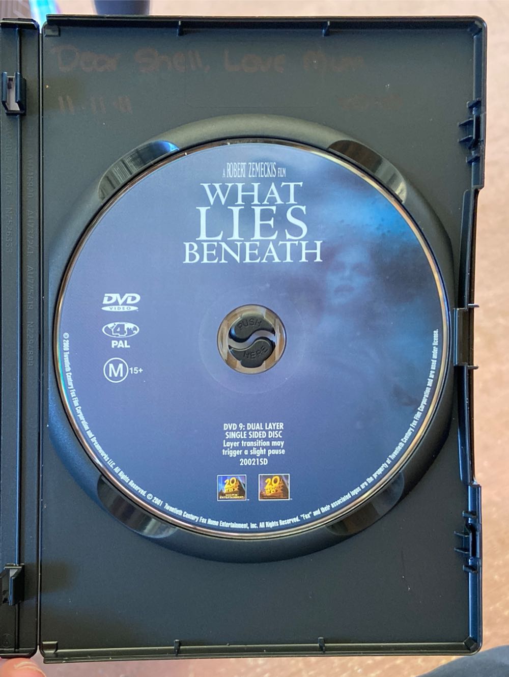 What Lies Beneath DVD movie collectible [Barcode 9321337052335] - Main Image 4