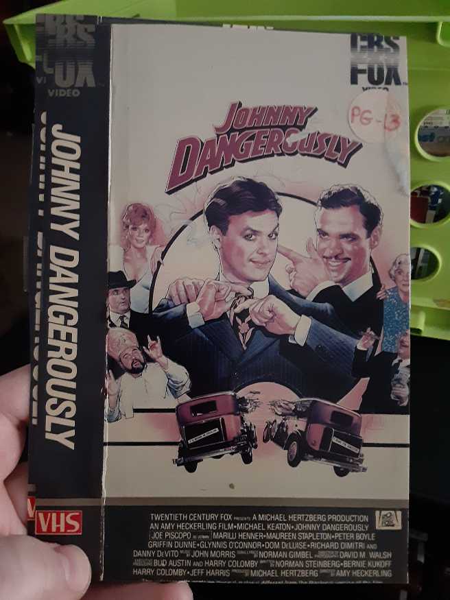 Johnny Dangerously DVD movie collectible [Barcode 9321337042213] - Main Image 3