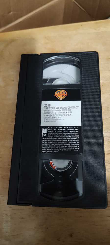 2010: The Year We Make Contact VHS movie collectible [Barcode 027616059109] - Main Image 4