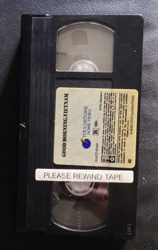 Good Morning Vietnam VHS movie collectible [Barcode 012257660036] - Main Image 4