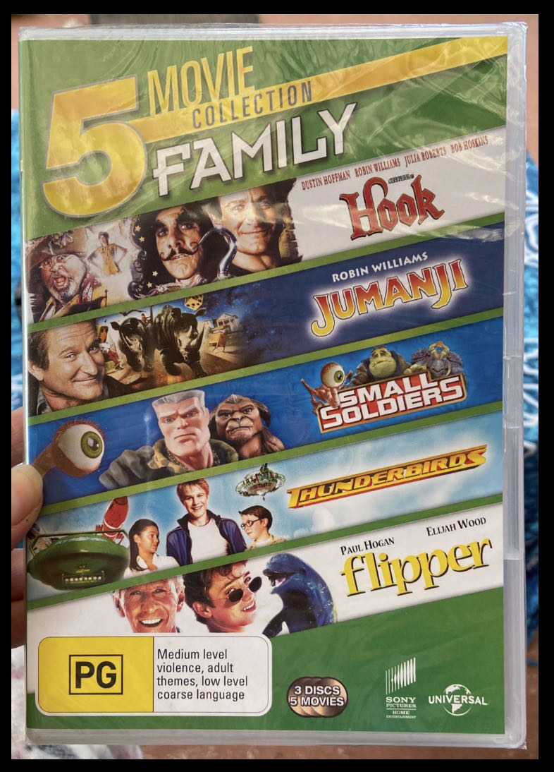 Flipper DVD movie collectible [Barcode 5050582033625] - Main Image 2