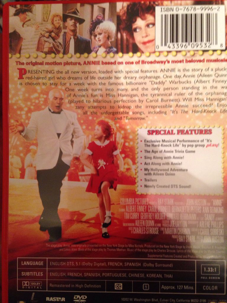 Annie DVD movie collectible [Barcode 043396095328] - Main Image 2