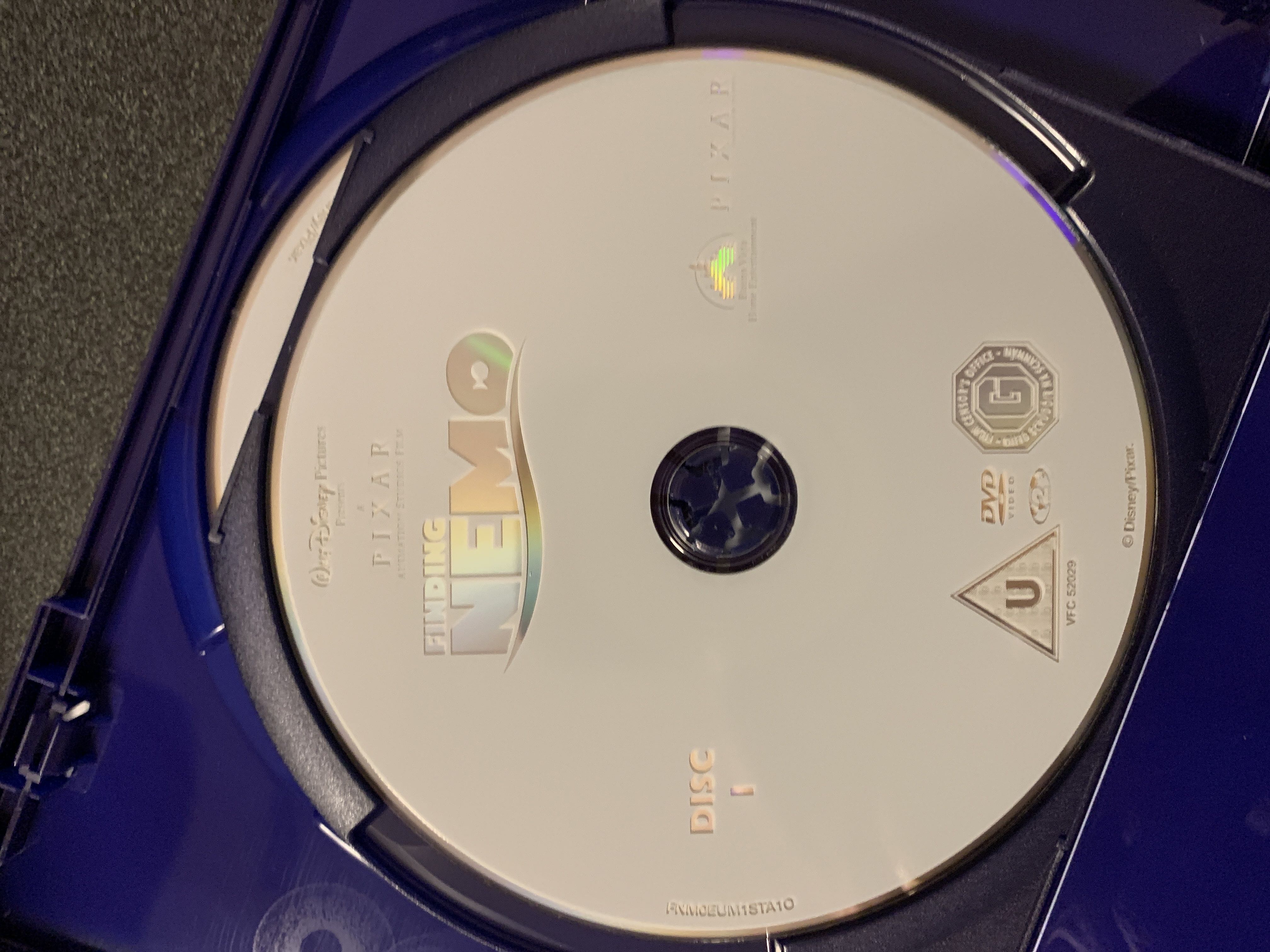 Finding Nemo DVD movie collectible [Barcode 5017188888950] - Main Image 3