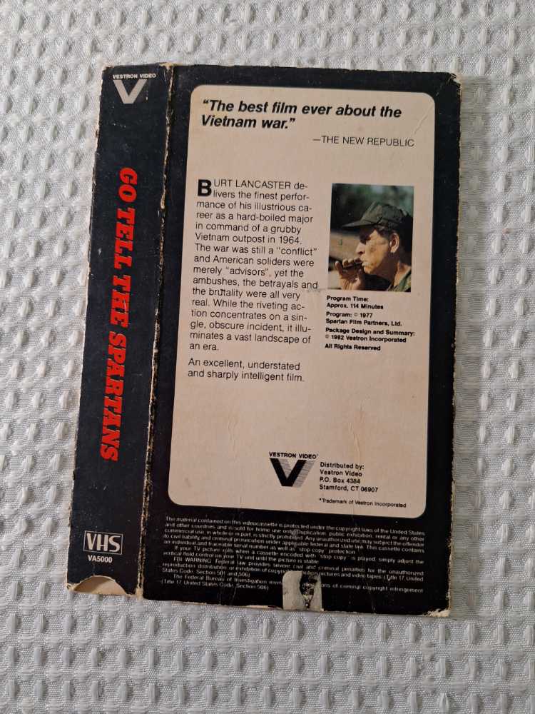Go Tell the Spartans VHS movie collectible [Barcode 013132925738] - Main Image 2
