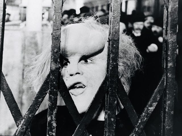 Elephant Man, The Blu-ray movie collectible [Barcode 5050582928952] - Main Image 4