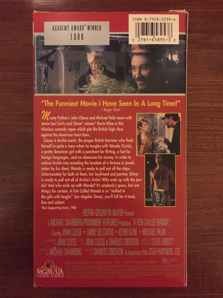 A Fish Called Wanda VHS movie collectible [Barcode 027616589538] - Main Image 2