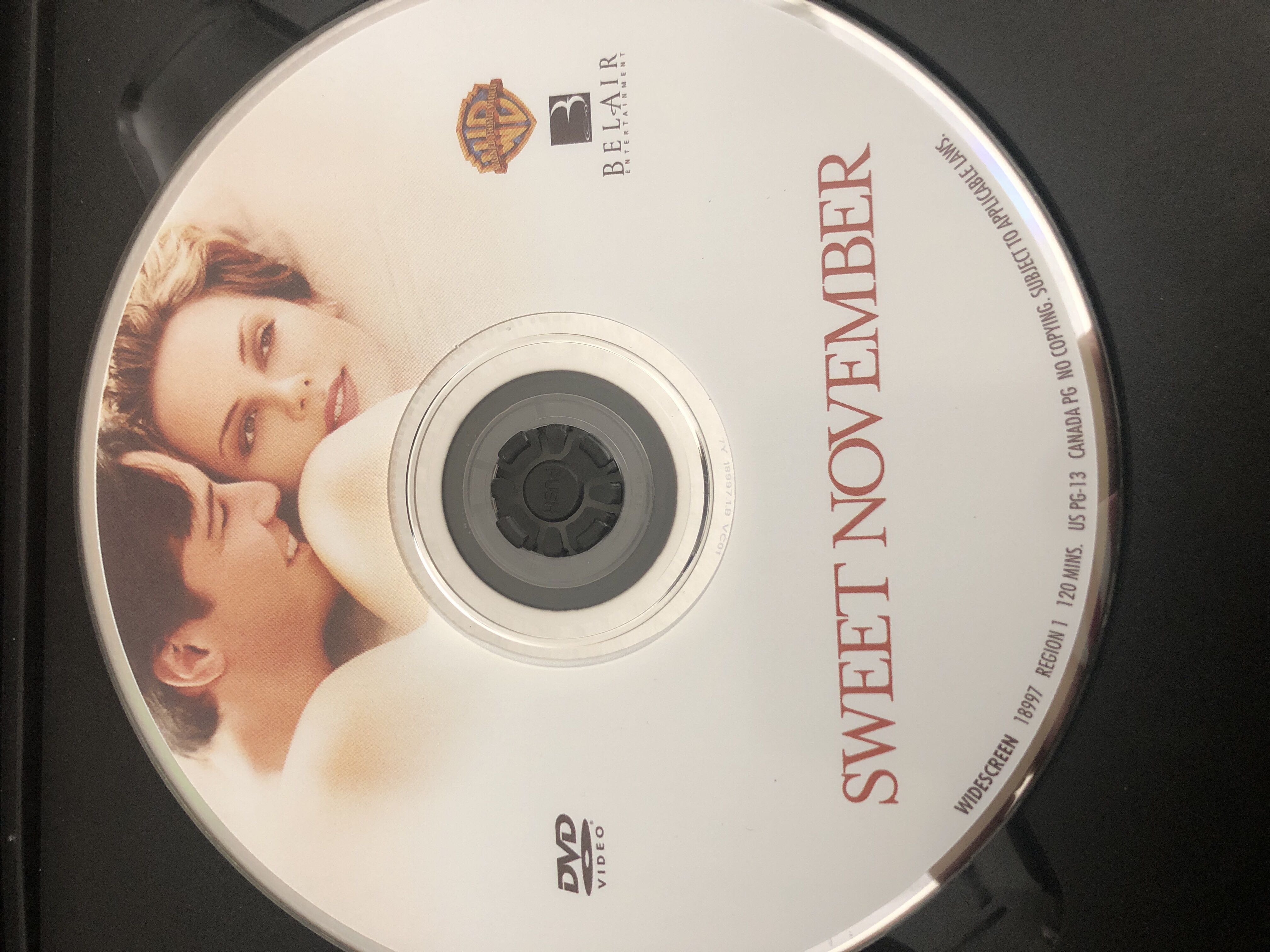 Sweet November DVD movie collectible [Barcode 085391899723] - Main Image 3