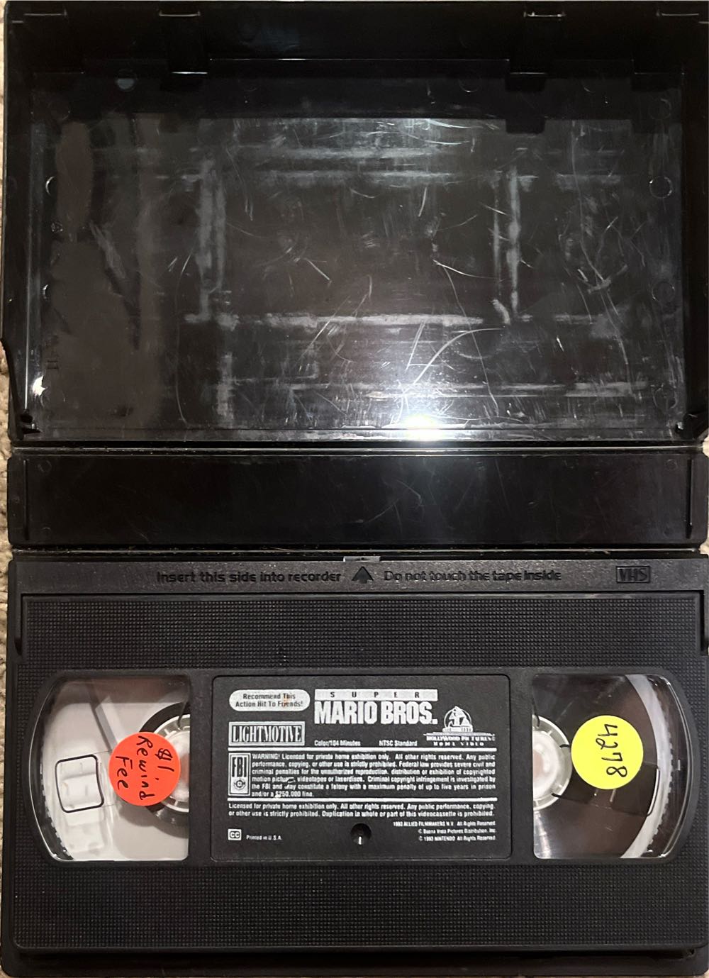 Super Mario Bros. VHS movie collectible [Barcode 765362008032] - Main Image 4