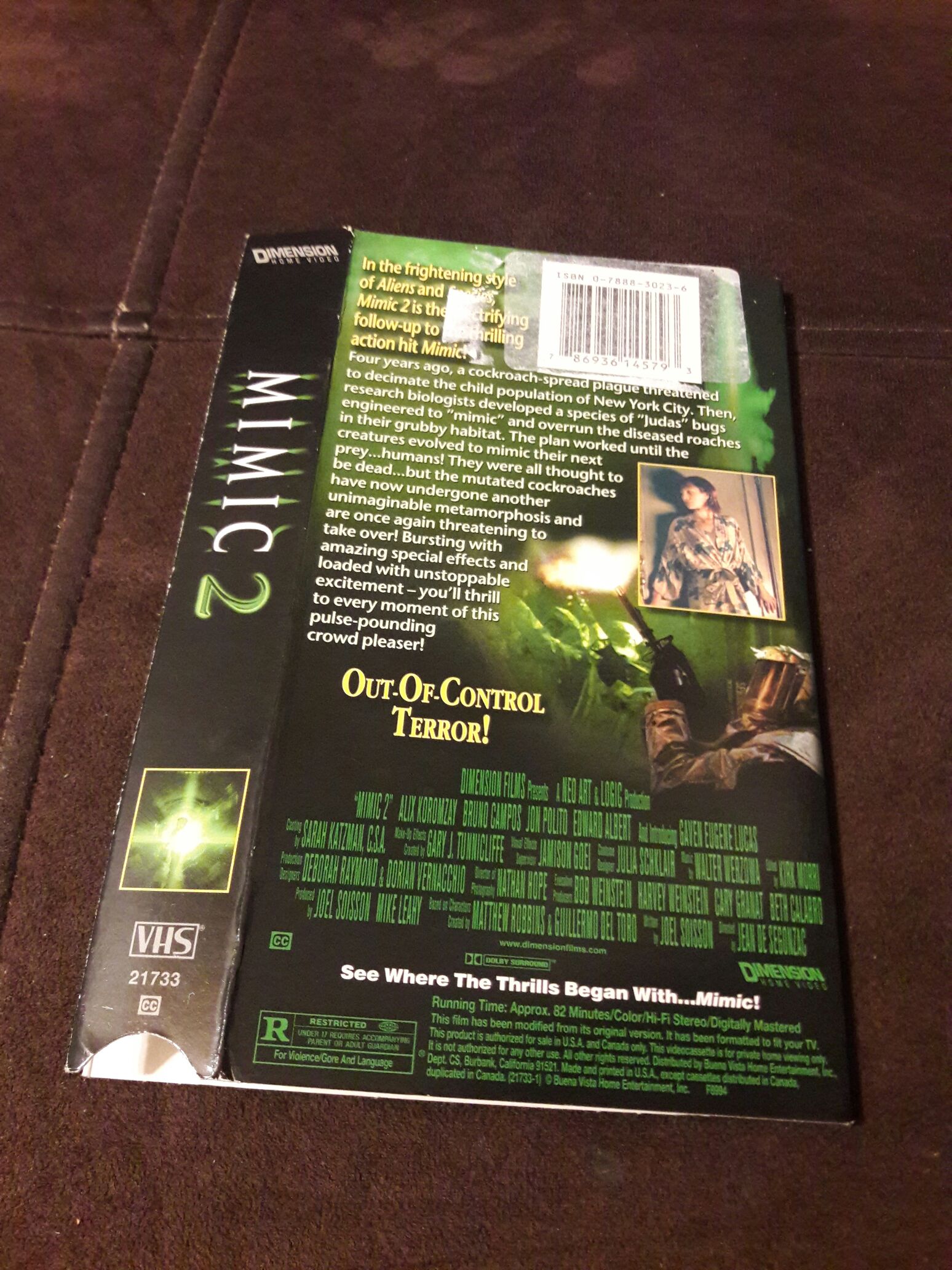 Mimic 2 VHS movie collectible [Barcode 786936145793] - Main Image 2