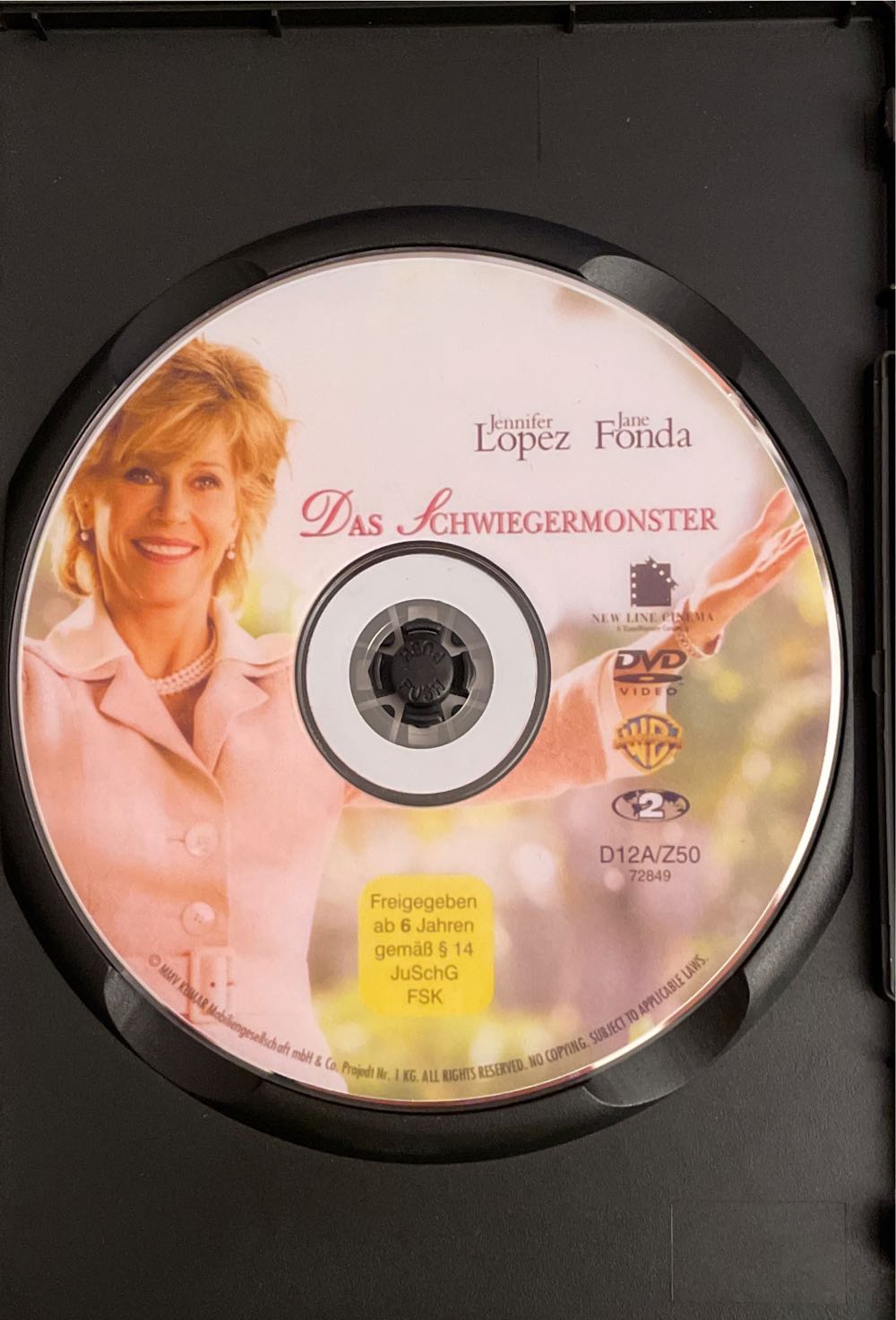 Das Schwiegermonster Video CD movie collectible [Barcode 7321923728493] - Main Image 3