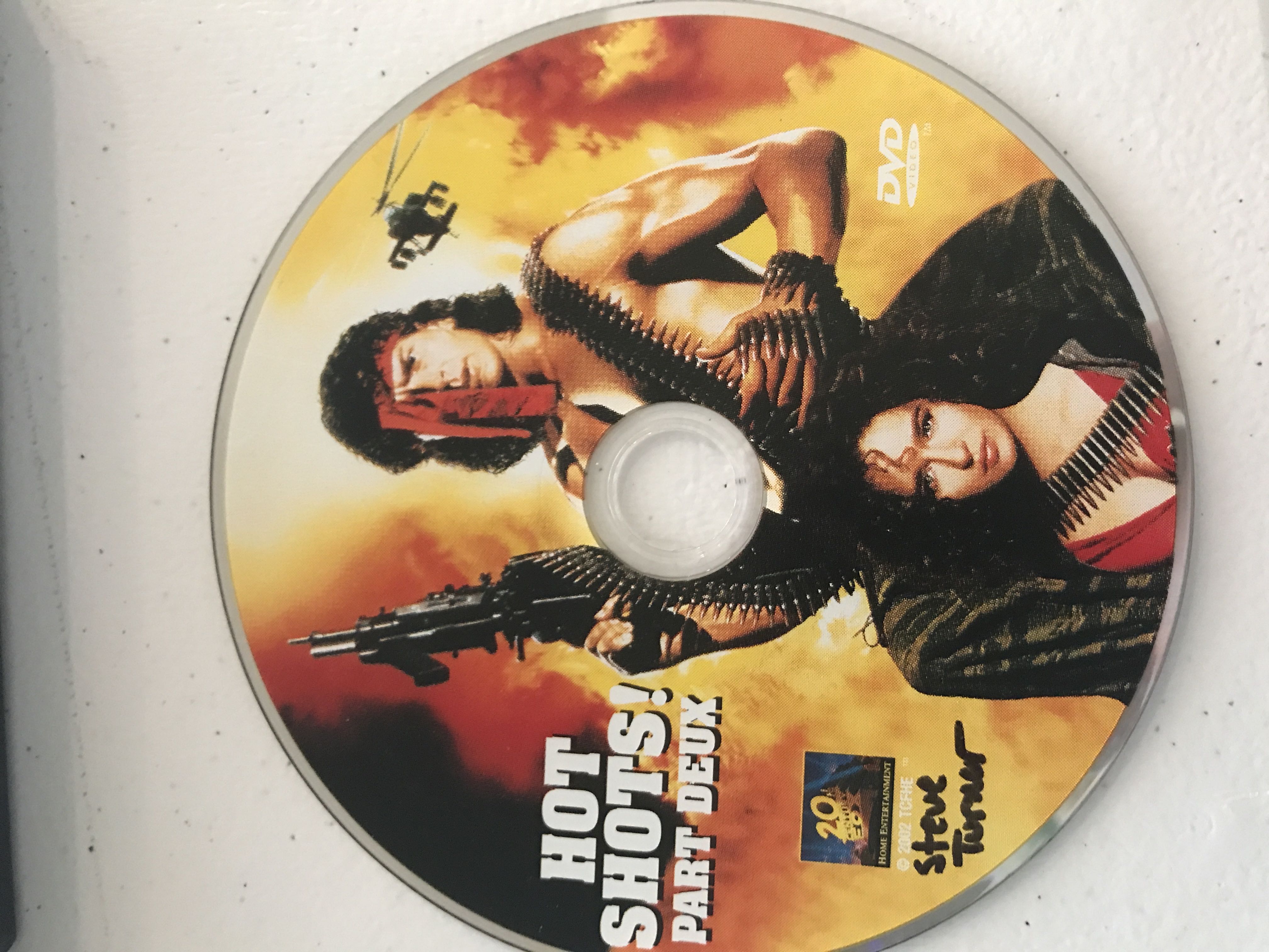 Hot Shots! Part Deux DVD movie collectible [Barcode 024543046967] - Main Image 3