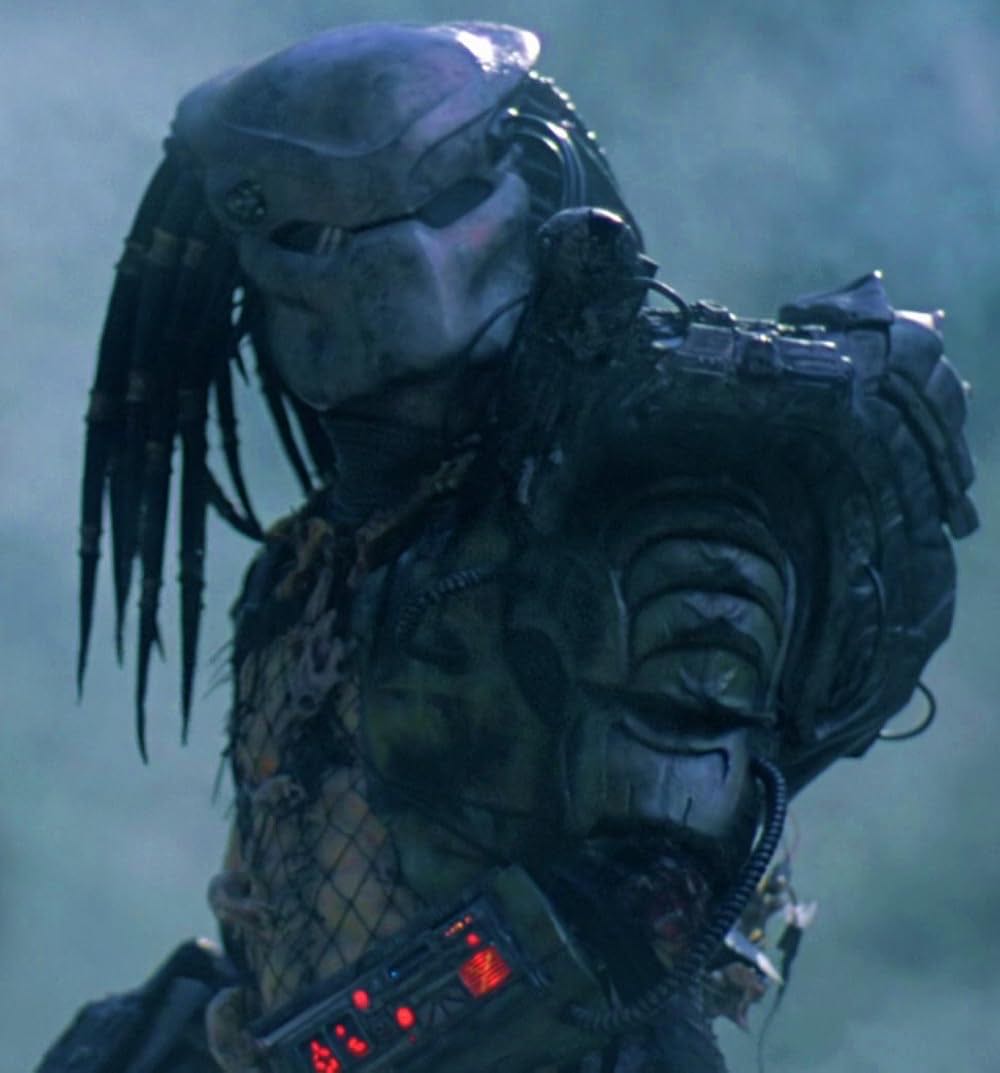 Predator DVD movie collectible [Barcode 5039036004756] - Main Image 2