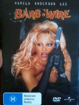 Mrs Henderson Presents