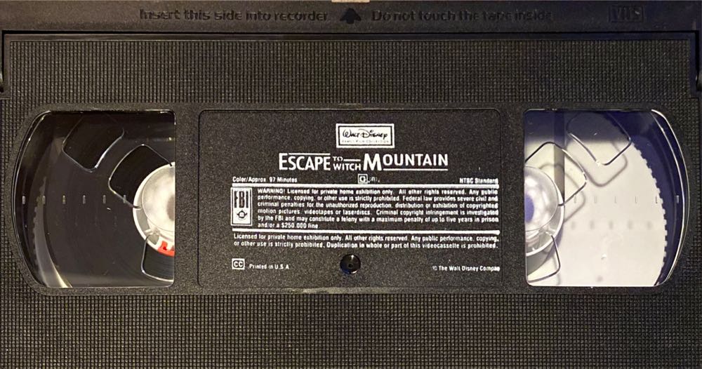 Escape to Witch Mountain VHS movie collectible [Barcode 786936411935] - Main Image 3