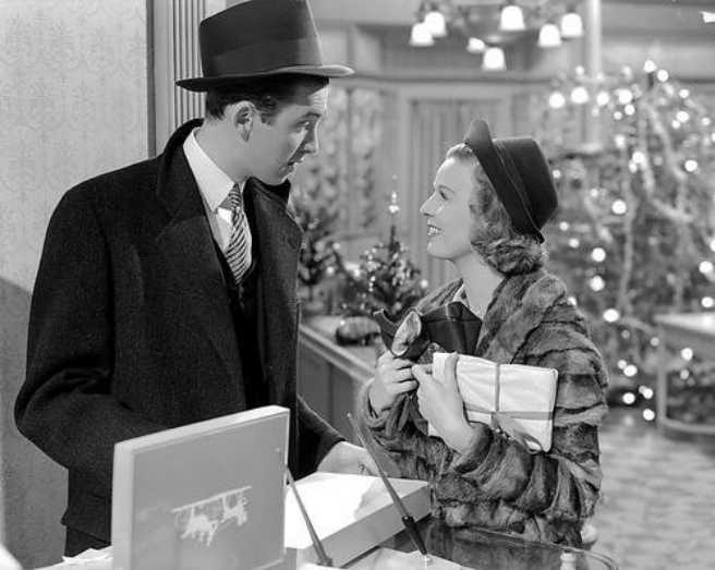 Shop Around The Corner (James Stewart), The DVD movie collectible [Barcode 027616116437] - Main Image 3