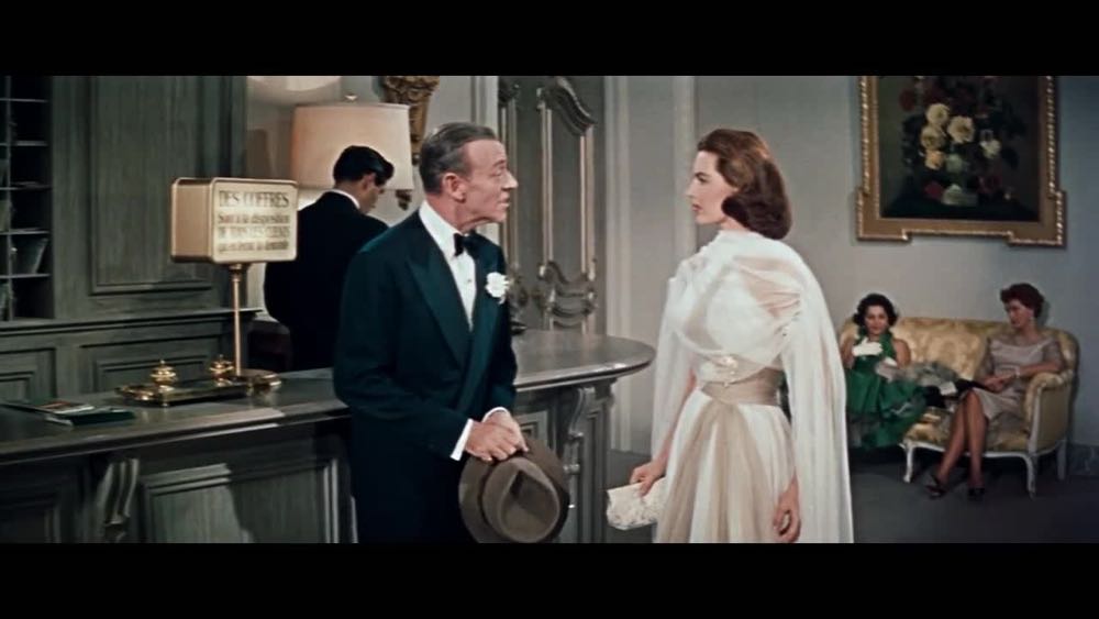 Silk Stockings Blu-ray movie collectible [Barcode 888574409692] - Main Image 3