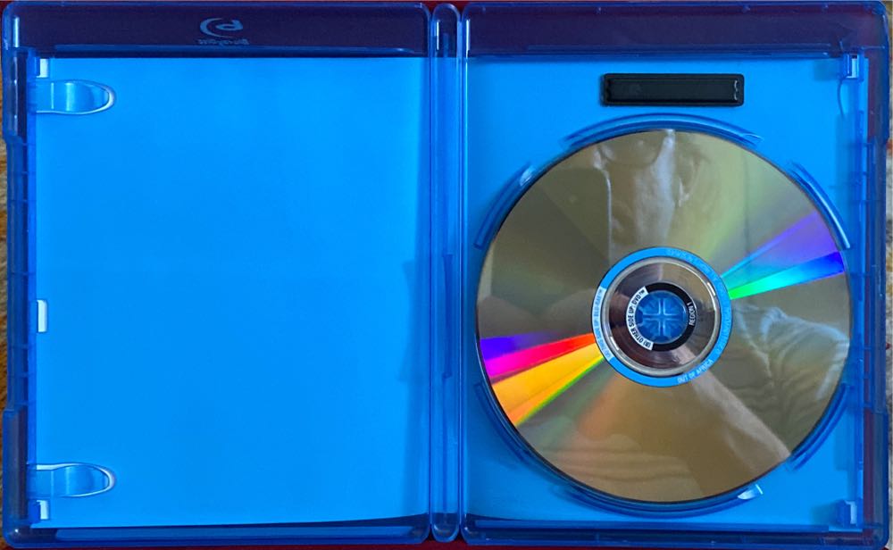 Out of Africa Blu-ray movie collectible [Barcode 025192064623] - Main Image 3