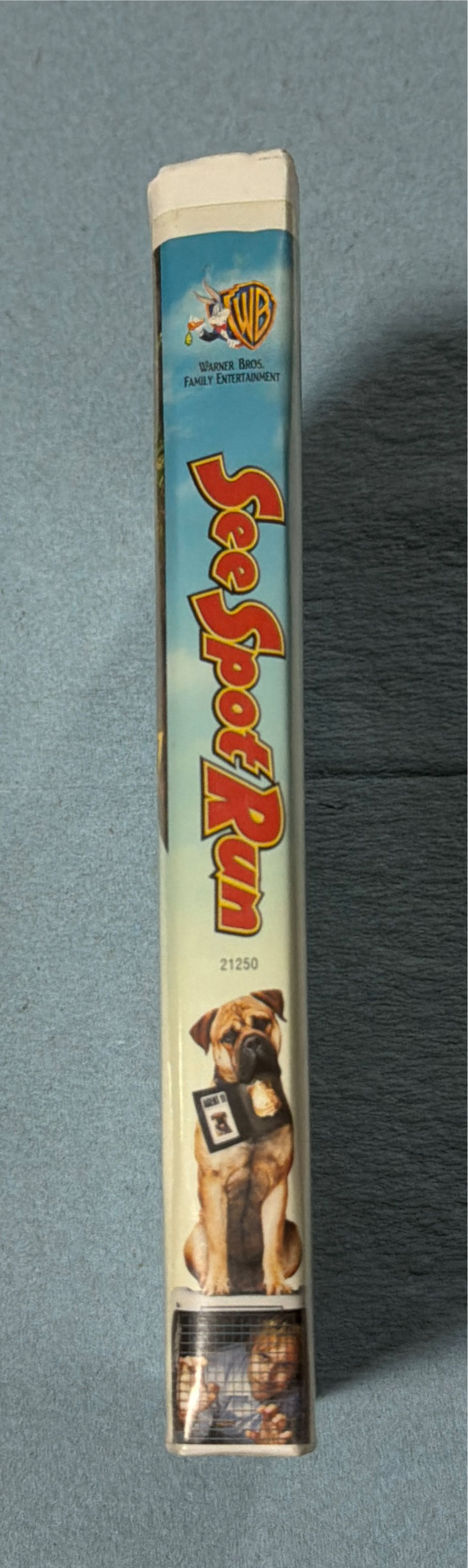 See Spot Run VHS movie collectible [Barcode 085392125036] - Main Image 3