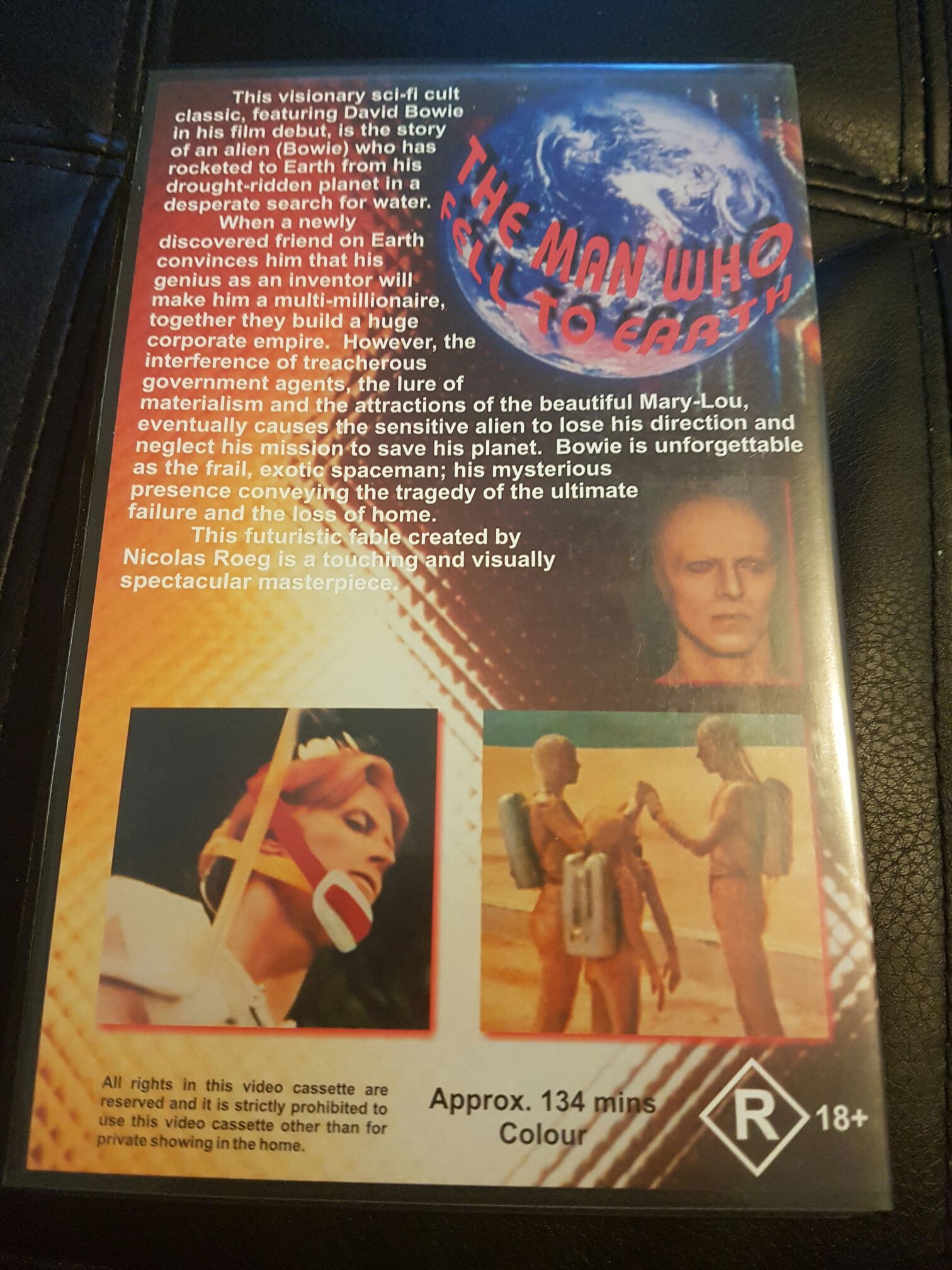 The Man Who Fell to Earth DVD movie collectible [Barcode 5050582019155] - Main Image 2
