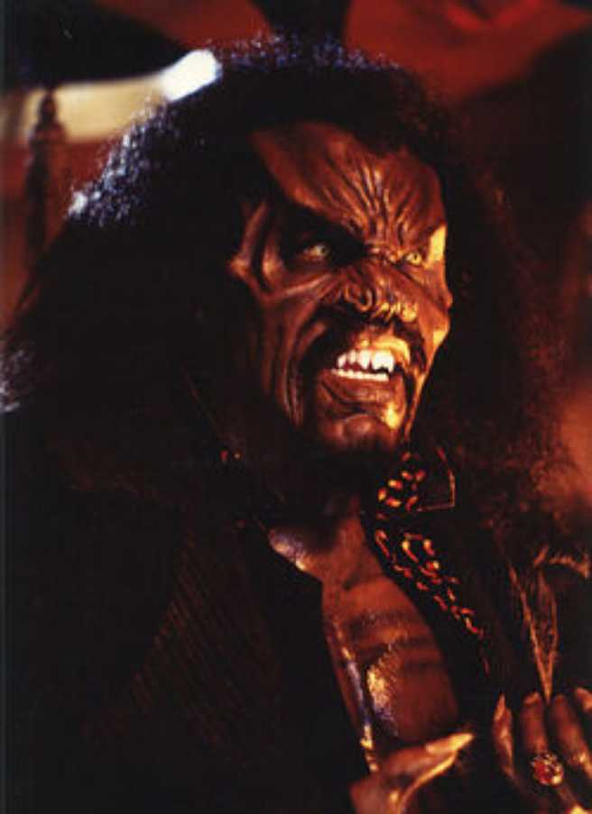 Vampire in Brooklyn * DVD movie collectible [Barcode 385266034557] - Main Image 3