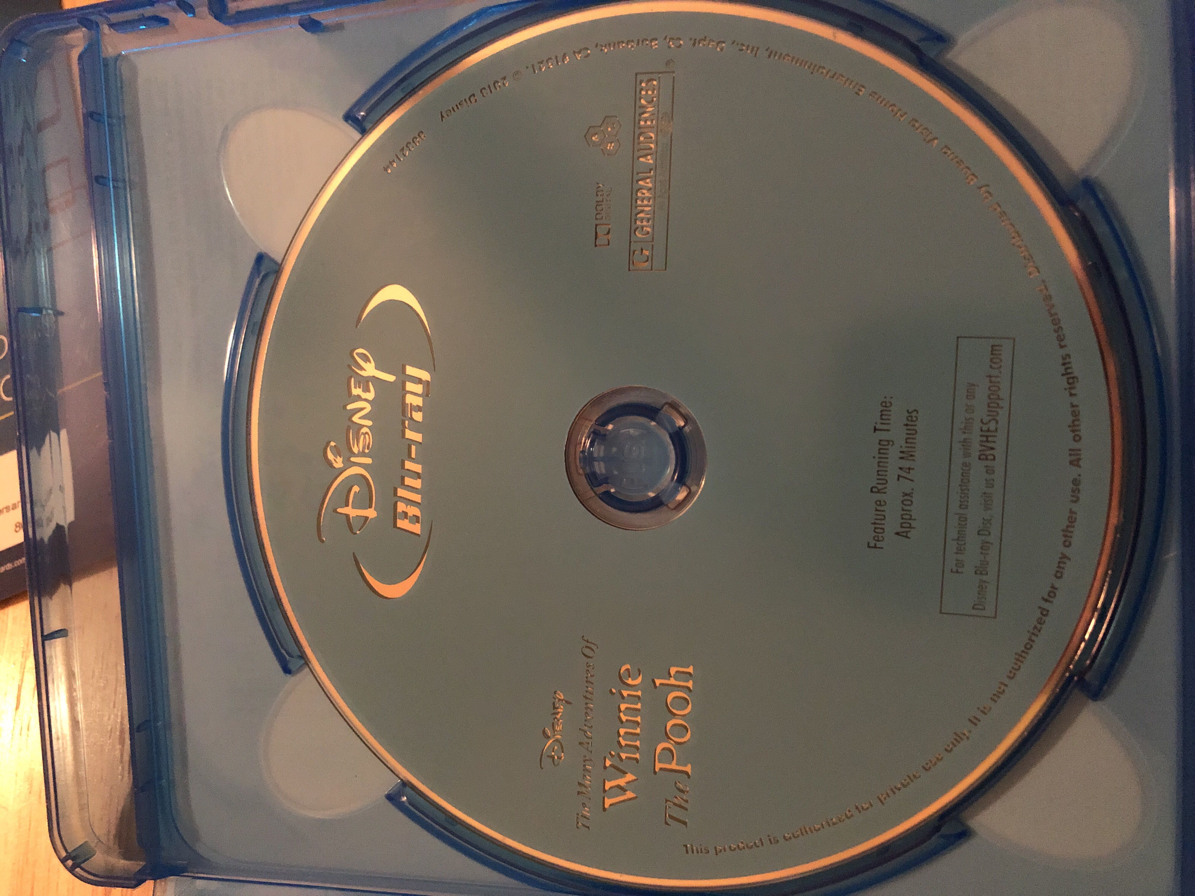 Many Adventures Of Winnie The Pooh Blu-ray movie collectible [Barcode 786936836356] - Main Image 4