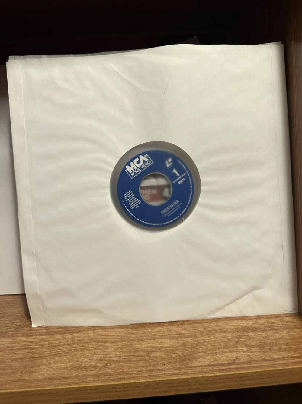 Firestarter Laser Disc movie collectible [Barcode 025192400759] - Main Image 3