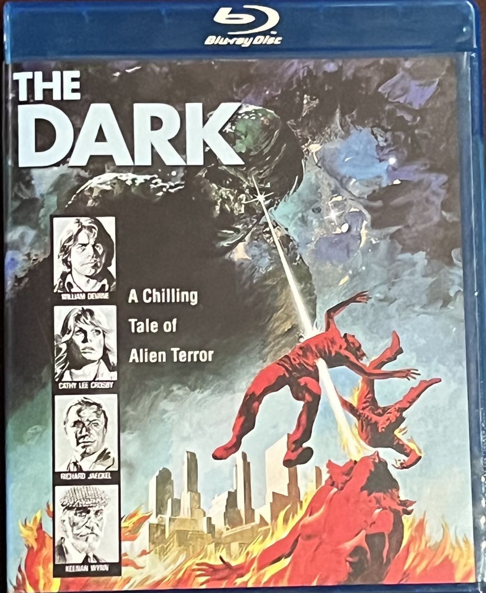 The Dark Blu-ray movie collectible [Barcode 4339613658] - Main Image 3
