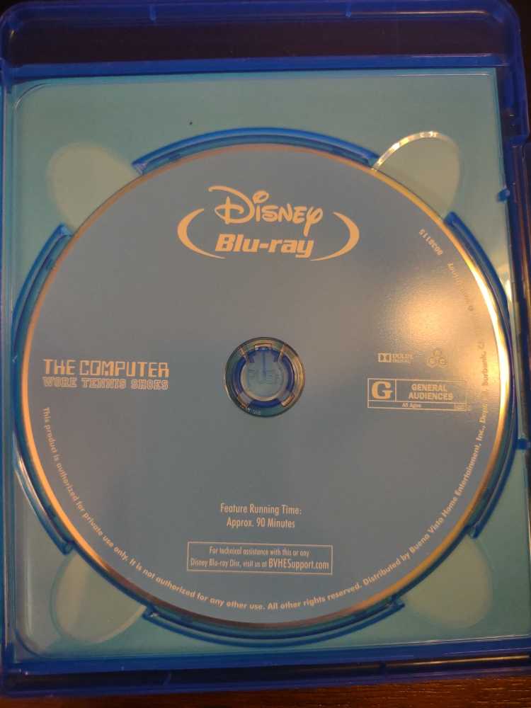 Computer Wore Tennis Shoes Blu-ray movie collectible [Barcode 786936842890] - Main Image 3