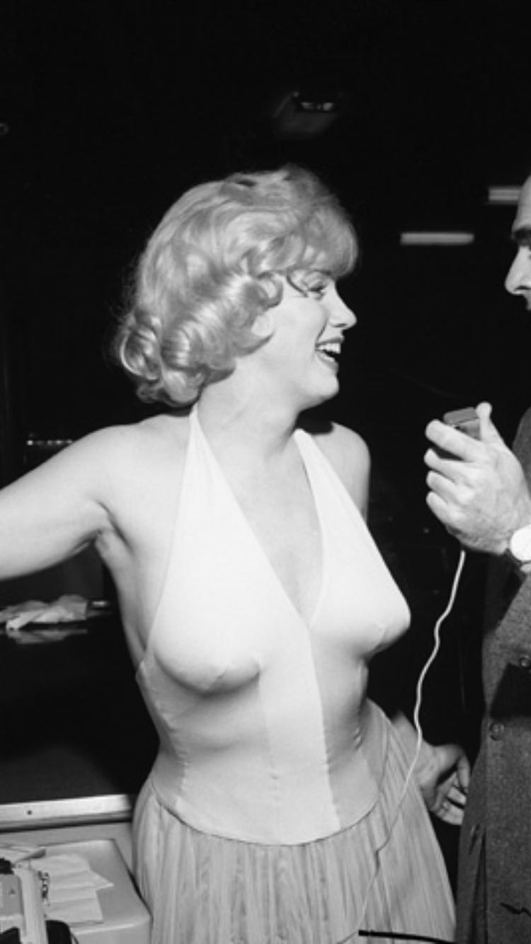 Let’s Make Love Digital Copy movie collectible [Barcode 5039036025317] - Main Image 3