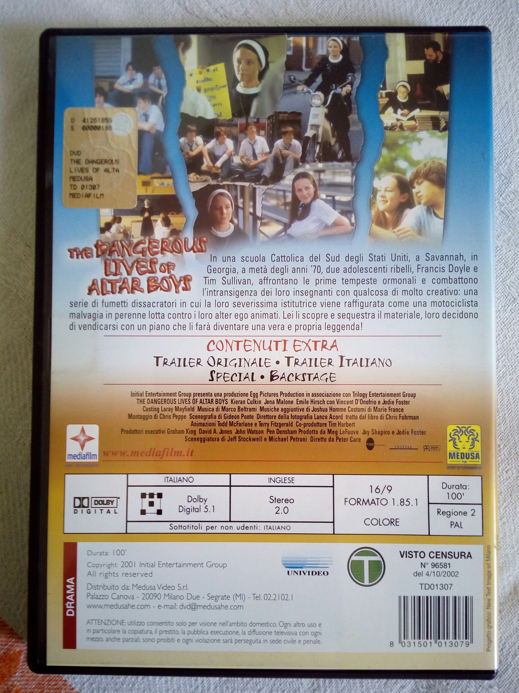 The Dangerous Lives of Altar Boys DVD movie collectible [Barcode 8031501013079] - Main Image 2