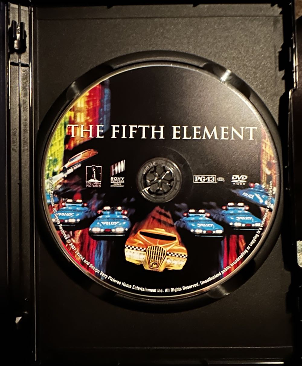 The Fifth Element ‘’’’ DVD movie collectible [Barcode 025191171124] - Main Image 3