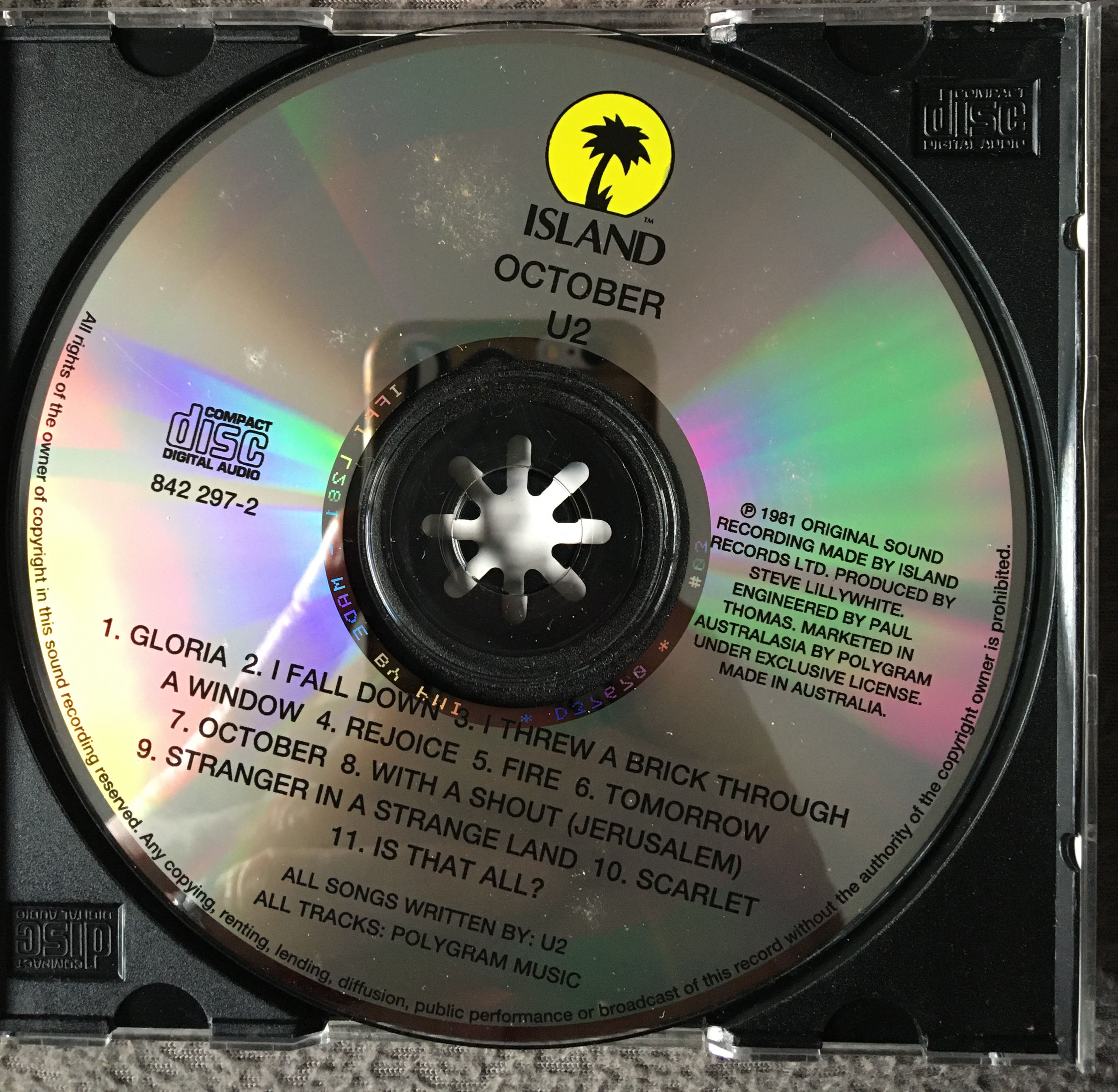 October - U2 (CD) music collectible [Barcode 9399084229720] - Main Image 3