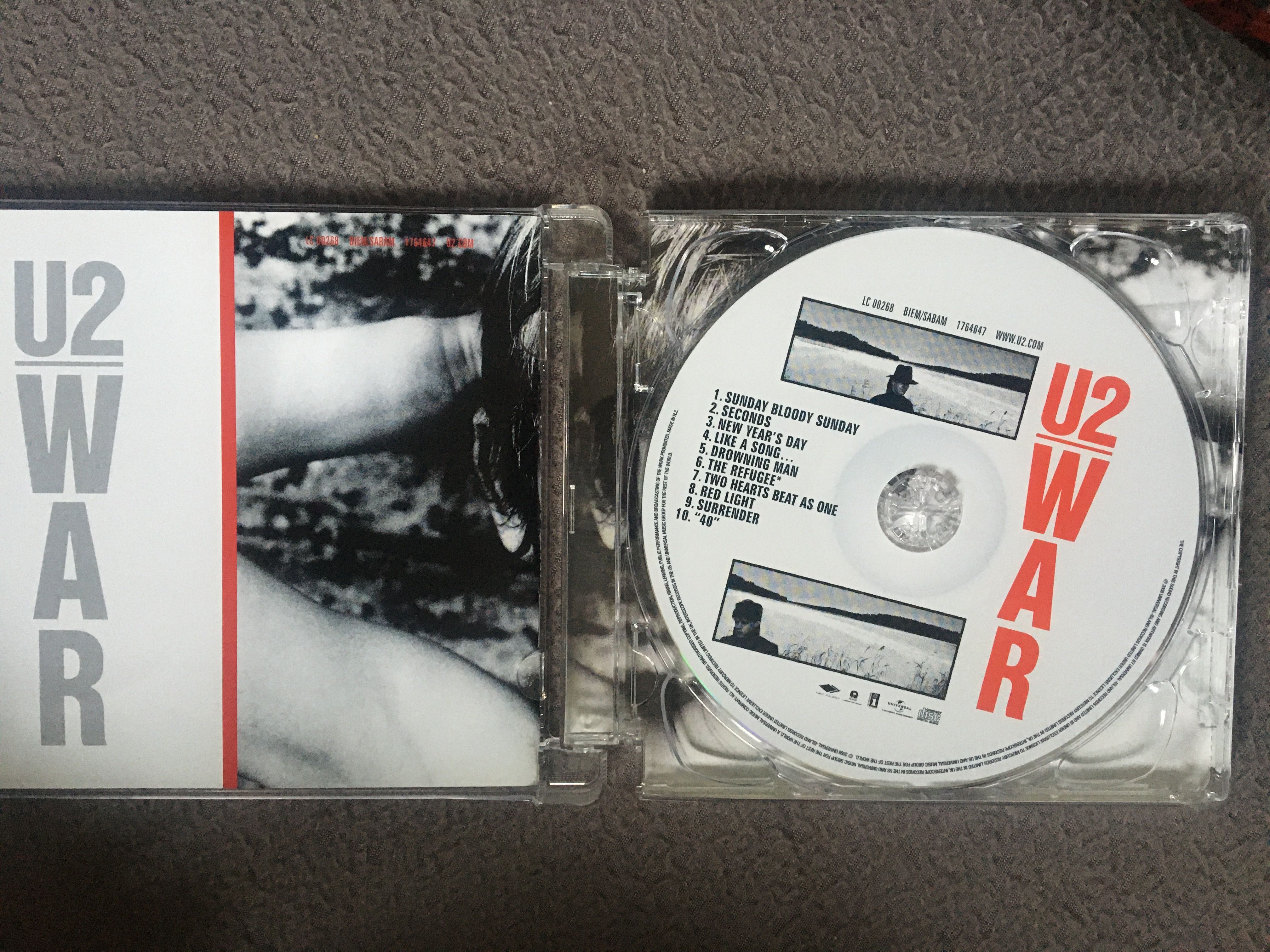 War - U2 (CD - 43) music collectible [Barcode 602517646476] - Main Image 3