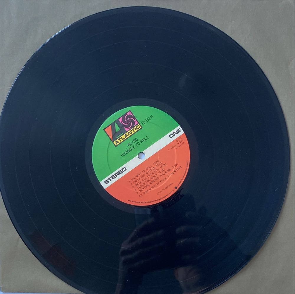 Highway To Hell - AC/DC (12” - 41:30) music collectible - Main Image 3