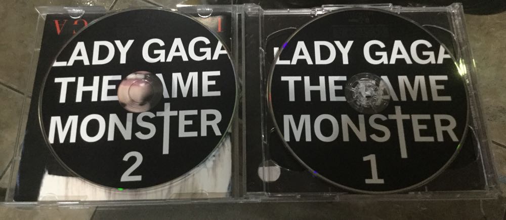 Fame Monster - Lady Gaga (CD - 34) music collectible [Barcode 602527210360] - Main Image 4