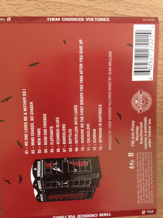 Them Crooked Vultures - Them Crooked Vultures (CD - 66:22) music collectible [Barcode 602527272214] - Main Image 2