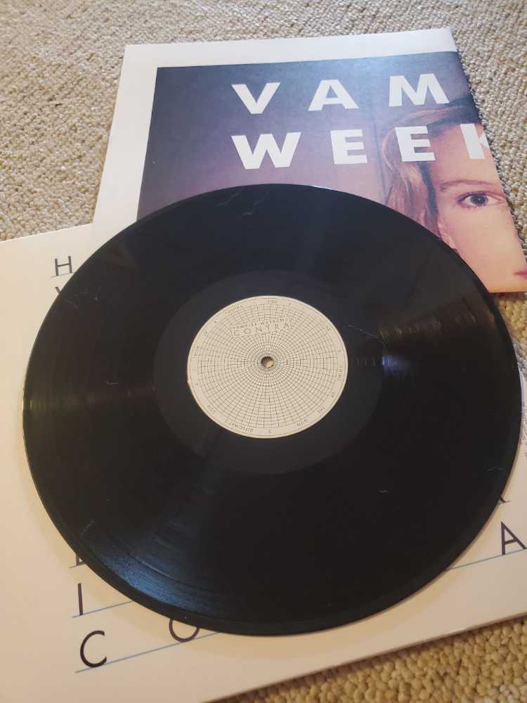 Contra - Vampire Weekend (12” - 37) music collectible [Barcode 634904042912] - Main Image 4