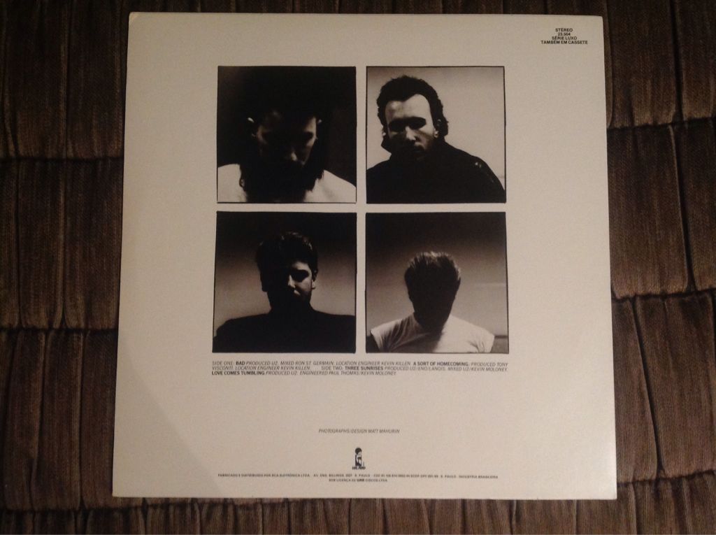 Wide Awake In America - U2 (12” - 20:42) music collectible - Main Image 2