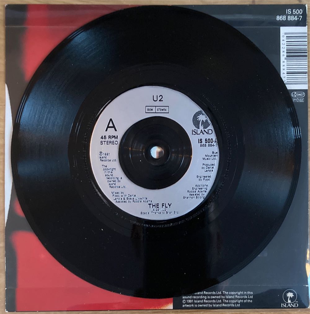 The Fly - U2 (7”) music collectible [Barcode 042286888477] - Main Image 3