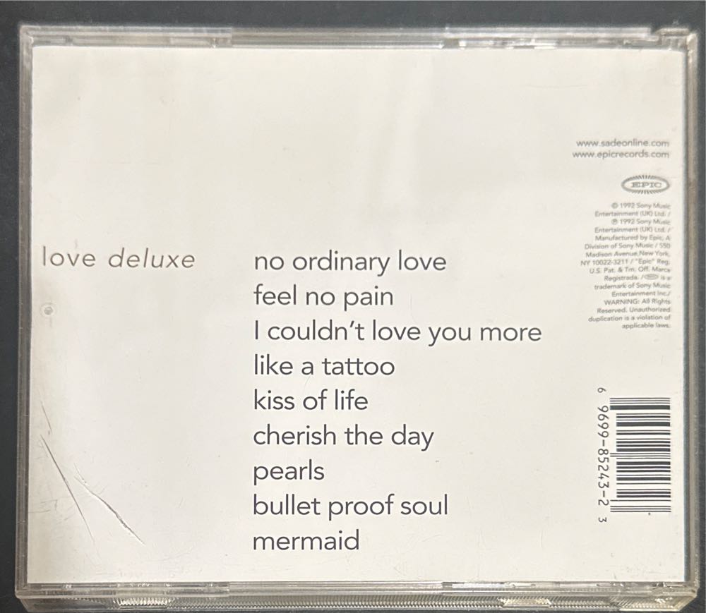 Sade Love Deluxe - Sade (CD) music collectible [Barcode 696998524323] - Main Image 2