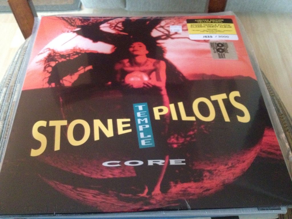 Core - Stone Temple Pilots (12” - 54) music collectible [Barcode 081227985073] - Main Image 1