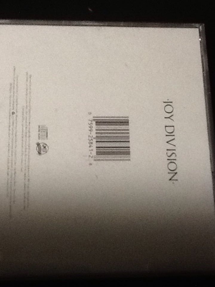 Closer - Joy Division (CD - 44:16) music collectible [Barcode 075992584128] - Main Image 2