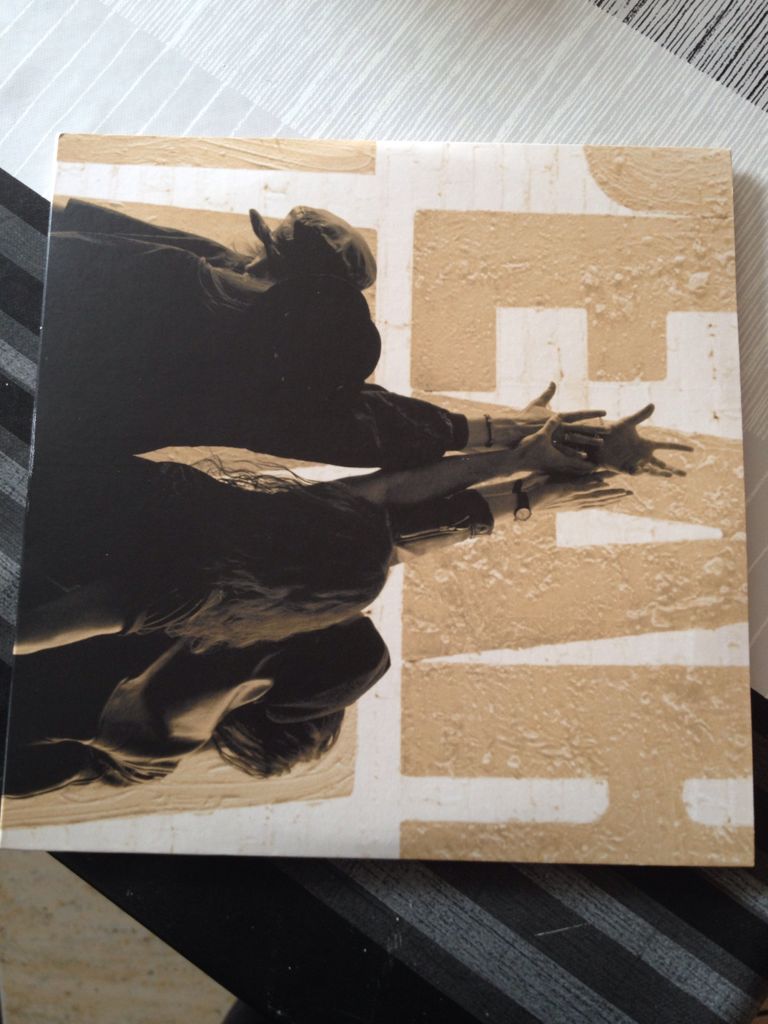 Ten - Pearl Jam (12”) music collectible [Barcode 886974130215] - Main Image 2