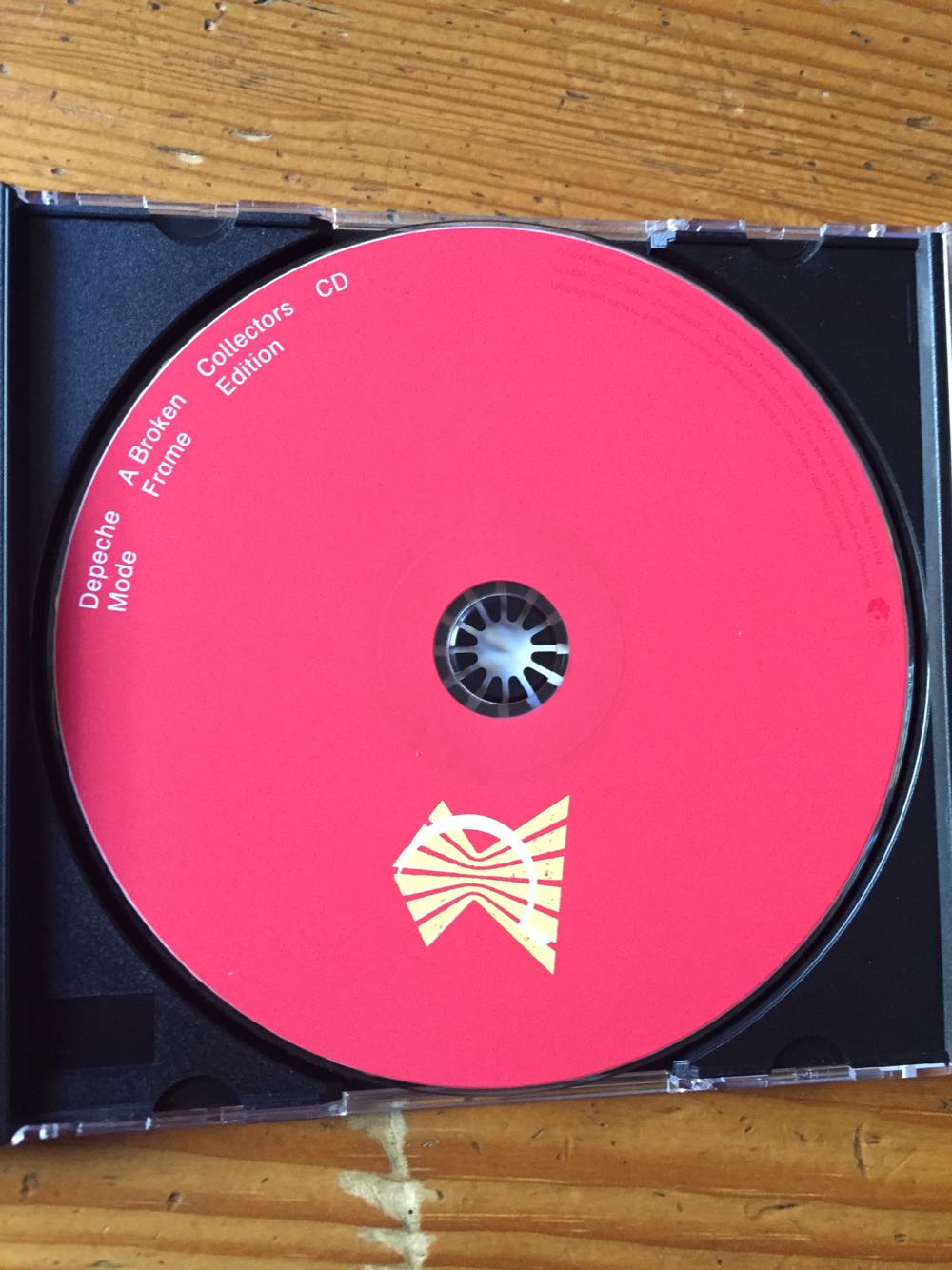 A Broken Frame - Depeche Mode (CD) music collectible [Barcode 094637005521] - Main Image 2