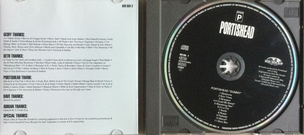 Dummy - Portishead (CD - 46) music collectible [Barcode 042282855329] - Main Image 3