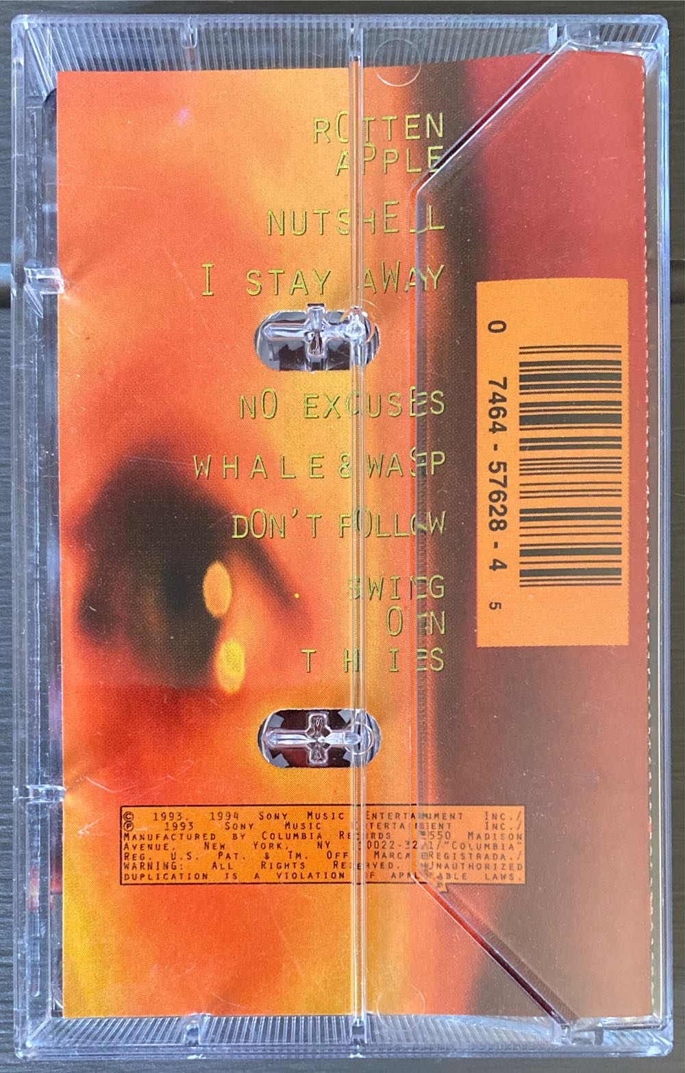 Jar of Flies - Alice In Chains (Cassette) music collectible [Barcode 074645762845] - Main Image 2