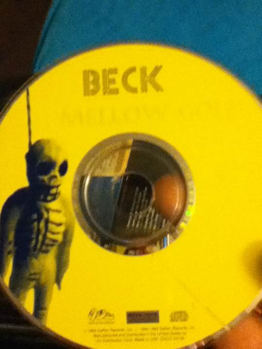 Mellow Gold - Beck (MP3 - 48) music collectible [Barcode 020831484121] - Main Image 2