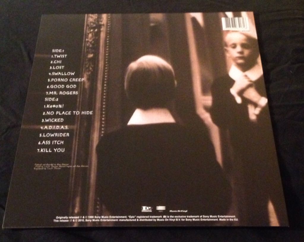 Life Is Peachy - KORN (12” - 51) music collectible [Barcode 886976651718] - Main Image 2