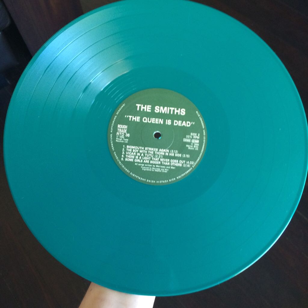 Queen Is Dead (Green Vinyl), The - Smiths, The (12” - 3707) music collectible - Main Image 2