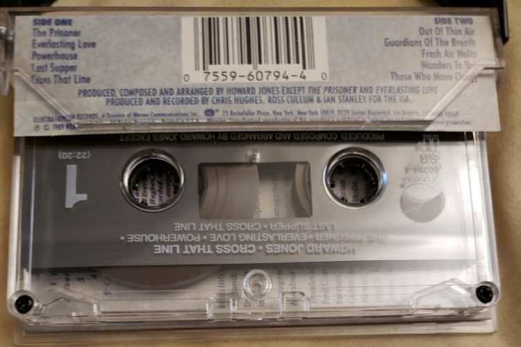 Cross That Line - Jones, Howard (Cassette - 47) music collectible [Barcode 075596079440] - Main Image 2
